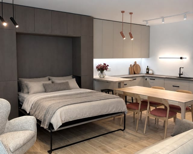 Víkendový apartmán v Nitre so sklápacou posteľou, jedálenským stolom a kuchyňou